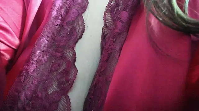 dolly zoe online show from 11-19-25, 10:10