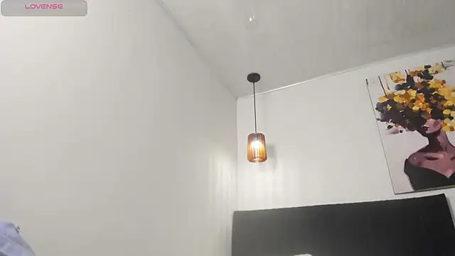 dolly zoe online show from 02-21-26, 05:09