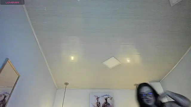 ayshel   online show from 05-21-26, 06:11