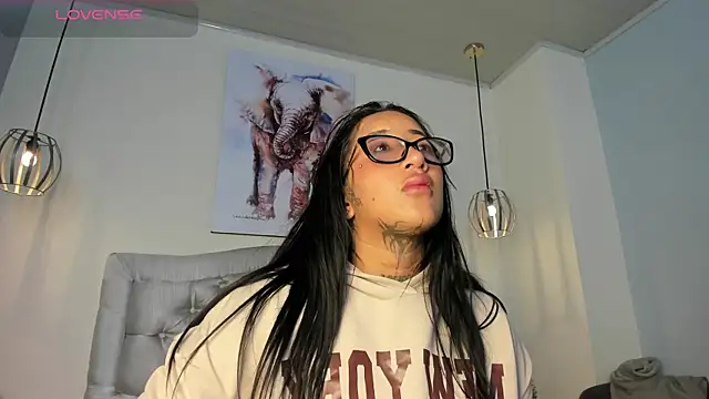 ayshel   online show from 07-10-26, 02:11
