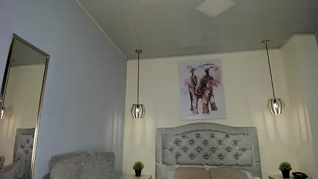 ayshel   online show from 10-10-25, 03:29