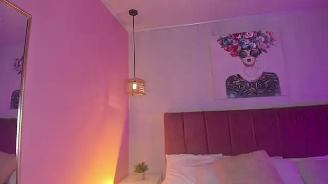 ayshel   online show from 11-17-25, 05:06