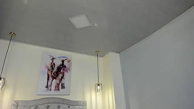 ayshel   online show from 10-01-25, 04:39