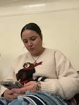 xocrybaby online show from 12-01-25, 10:32