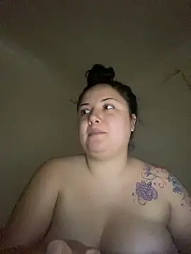 xocrybaby online show from 12-19-25, 05:37