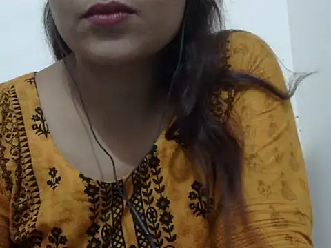 shekira99 online show from 11-09-25, 02:21