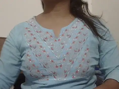 shekira99 online show from 03-06-26, 03:40