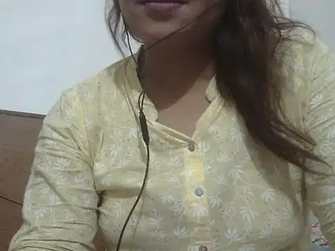 shekira99 online show from 05-19-26, 07:32