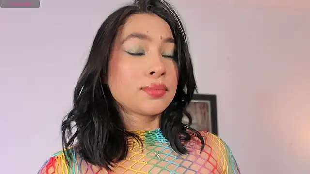 valerycolins online show from 04-13-26, 02:59