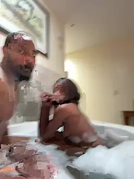 Snapshot of Stressreliever82 chatting on 03-08-26, 09:23 Stressreliever82 online show from 03-08-26, 09:23