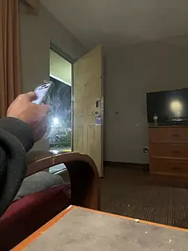 Snapshot of Stressreliever82 chatting on 03-16-26, 04:20 Stressreliever82 online show from 03-16-26, 04:20