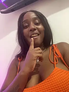 MichaelaCox online show from 02-16-26, 12:31