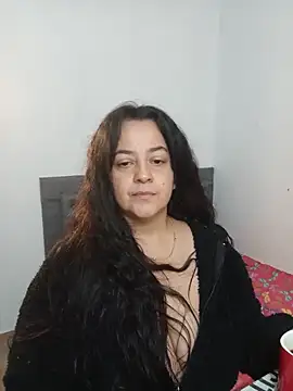 lucia vonne  online show from 06-14-26, 04:14