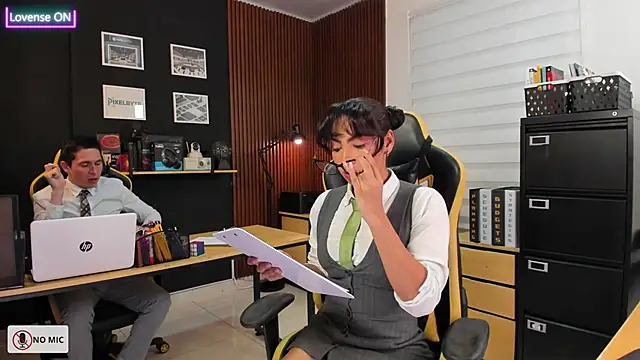 Office Naughty Girl online show from 03-18-25, 05:01