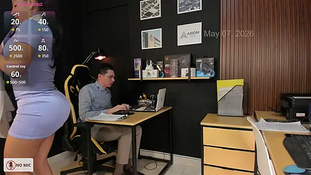 Snapshot of Office_Naughty_Girl chatting on 05-07-26, 10:35 Office Naughty Girl online show from 05-07-26, 10:35