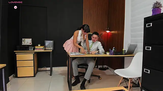 Office Naughty Girl online show from 12-03-24, 08:44