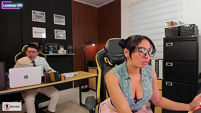 Office Naughty Girl online show from 03-22-25, 04:15