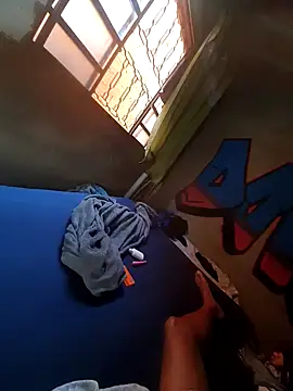 jhonjhon2131 online show from 10-05-25, 07:04