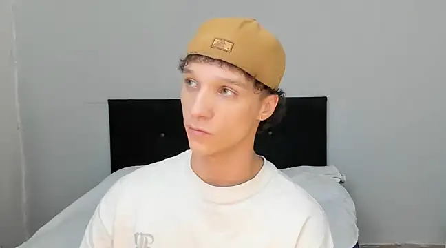 angelcortes online show from 03-21-25, 03:57