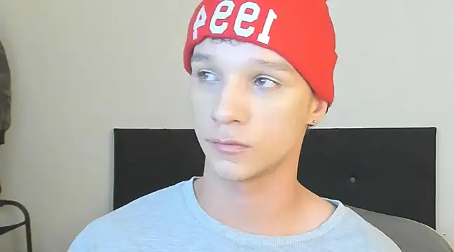 angelcortes online show from 12-19-24, 11:50