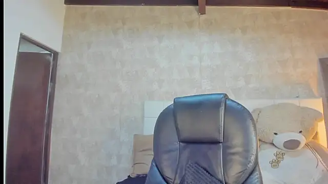 angelcortes online show from 01-08-26, 08:26