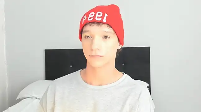 angelcortes online show from 02-25-25, 08:00