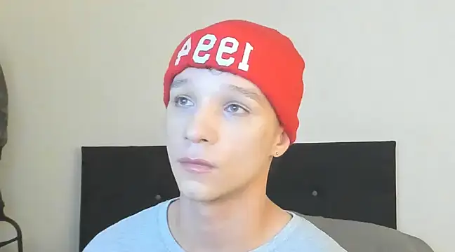 angelcortes online show from 12-17-24, 11:28