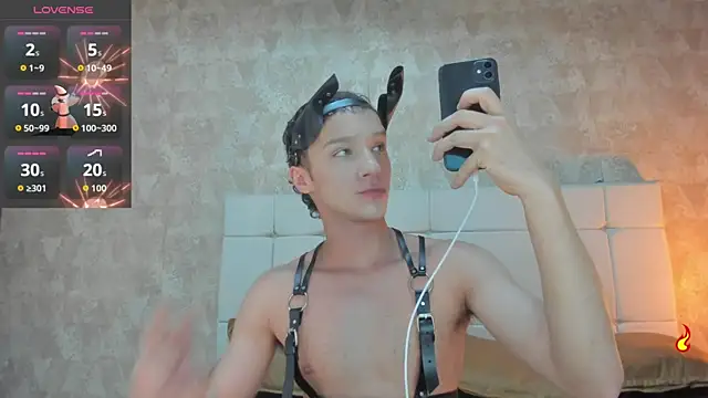 angelcortes online show from 12-15-25, 01:22