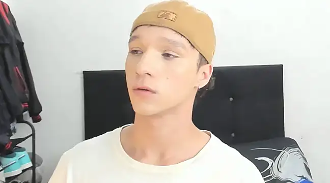 angelcortes online show from 01-16-25, 11:04