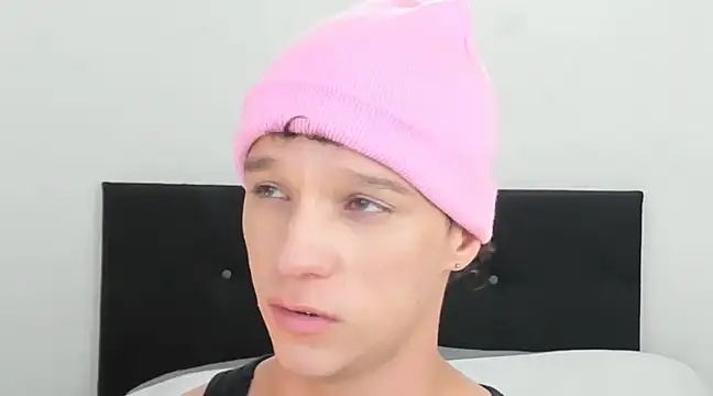 angelcortes online show from 01-09-25, 01:50