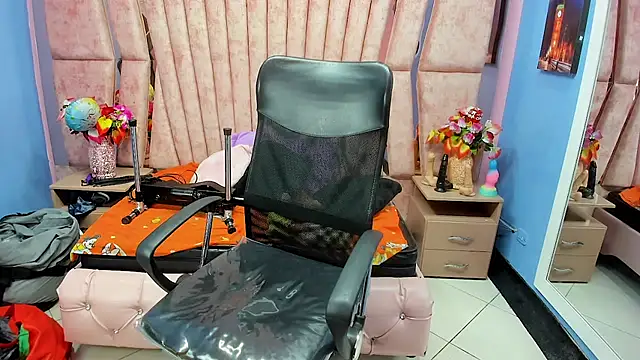 HornySkinny26 online show from 02-02-26, 05:50