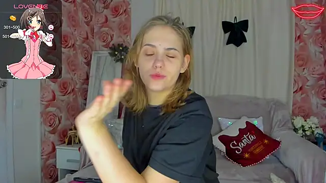 Snapshot of DellaRowe chatting on 12-19-25, 06:27 DellaRowe online show from 12-19-25, 06:27