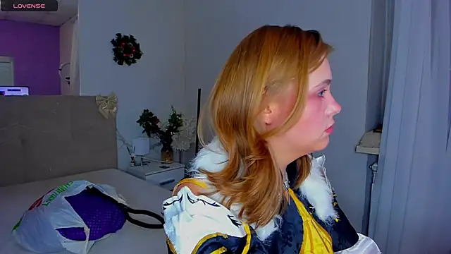 Snapshot of DellaRowe chatting on 01-10-26, 01:39 DellaRowe online show from 01-10-26, 01:39