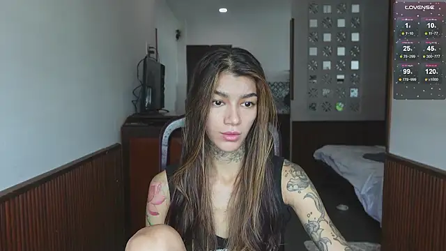 vinkitinkii online show from 02-15-26, 04:46