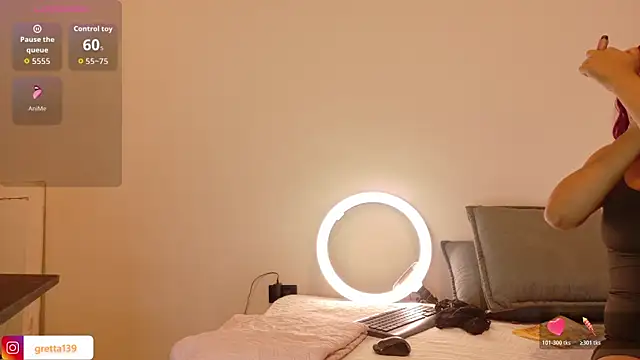  Gretta online show from 11-17-25, 08:02