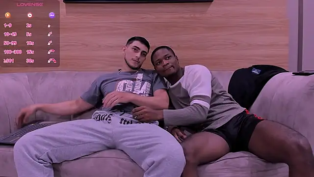 hot  guys  online show from 02-22-26, 08:54