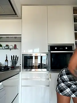 petrouchkaaa  online show from 09-15-25, 08:15