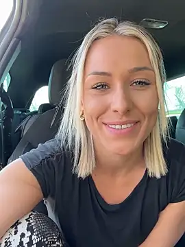 petrouchkaaa  online show from 03-24-26, 09:42