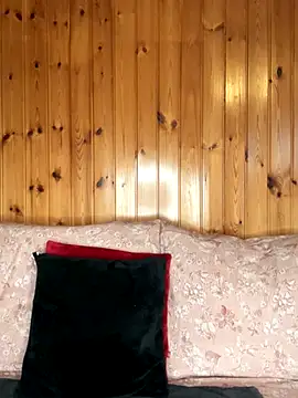 petrouchkaaa  online show from 12-21-25, 10:17