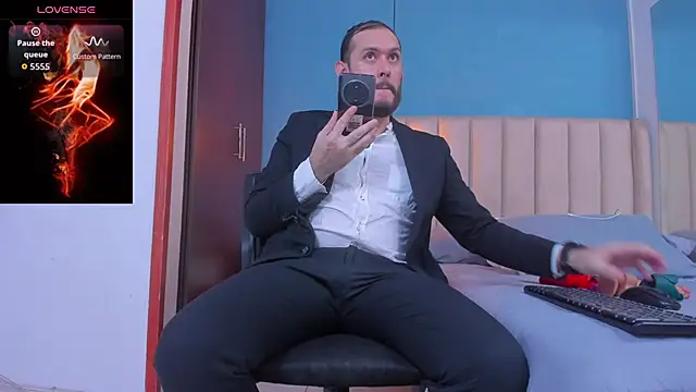 jeanpiere  online show from 11-28-25, 03:28