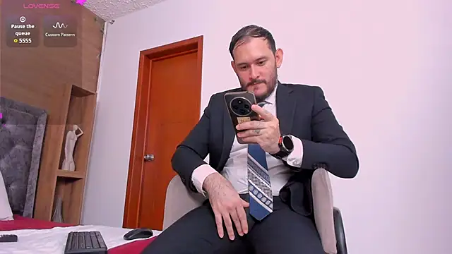 jeanpiere  online show from 04-13-26, 02:15