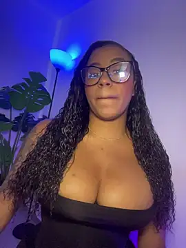 charlotteeruss online show from 01-10-26, 08:15