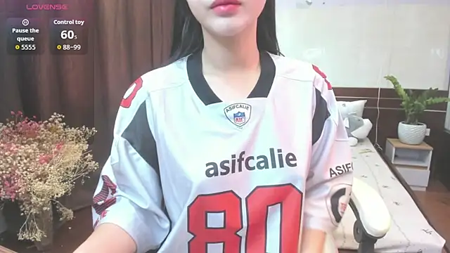 Mimini- online show from 11-22-25, 04:33