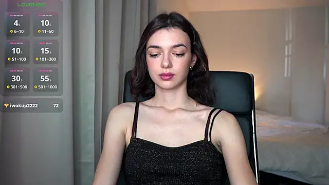 olivia jeas online show from 11-26-25, 09:59