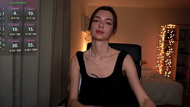 Snapshot of olivia_jeas chatting on 02-24-26, 01:28 olivia jeas online show from 02-24-26, 01:28