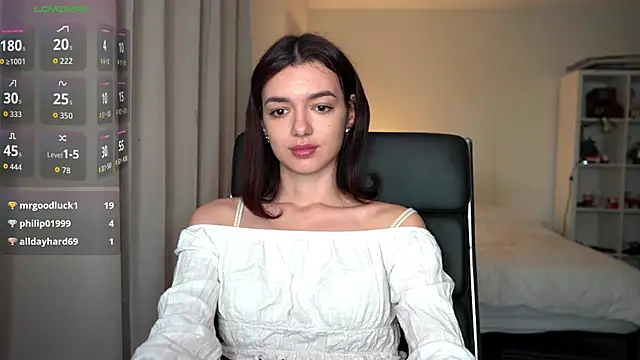 olivia jeas online show from 11-05-25, 11:08