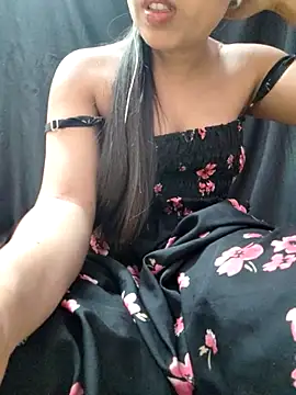 Snapshot of Roshni_98 chatting on 02-09-26, 07:06 Roshni 98 online show from 02-09-26, 07:06