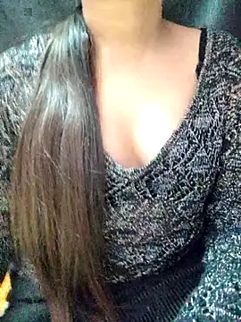 Snapshot of Roshni_98 chatting on 04-09-26, 06:19 Roshni 98 online show from 04-09-26, 06:19