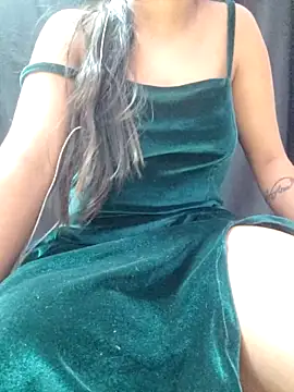 Snapshot of Roshni_98 chatting on 02-27-26, 05:29 Roshni 98 online show from 02-27-26, 05:29