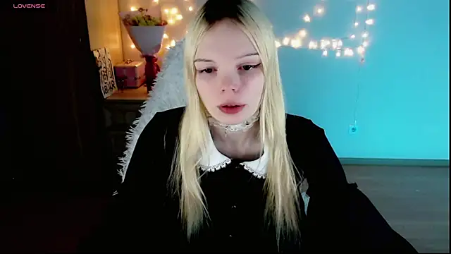 Emily Nyaffee online show from 02-24-25, 10:36